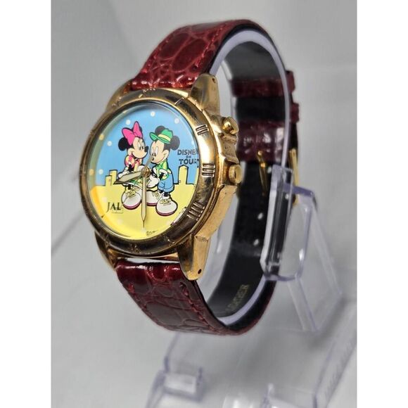 RARE Vintage Disney on Tour JAL Seiko Quartz Watch V621-0090 main image 4